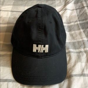 Men’s black adjustable Helly Hansen hat